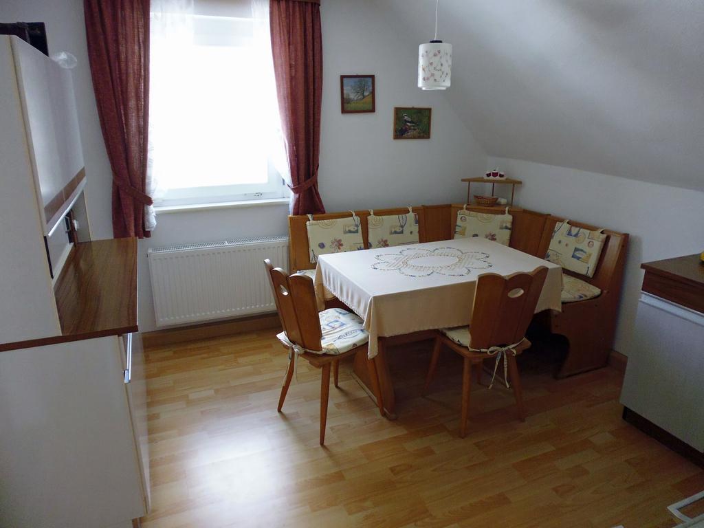 Ferienwohnungen Dobrabergblick Naila Room photo